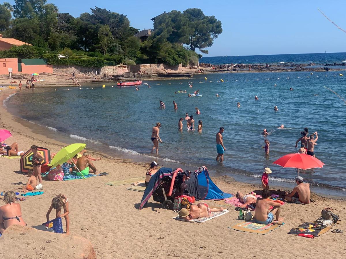 T2 Boulouris -St Raphael, 150 Metres De La Mer Saint-Raphaël Buitenkant foto